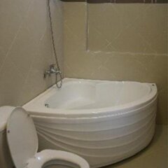 Trump Hostel ванная