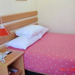 Отель Home Inn Chenggong Avenue - Xiamen Китай, Сямынь - отзывы, цены и фото номеров - забронировать отель Home Inn Chenggong Avenue - Xiamen онлайн комната для гостей фото 3