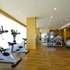 The Ashlee Plaza Patong Hotel & Spa фитнесс-зал фото 2