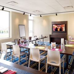 Отель Aloft Tulsa Downtown США, Талса - отзывы, цены и фото номеров - забронировать отель Aloft Tulsa Downtown онлайн помещение для мероприятий