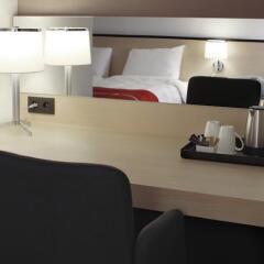 Отель Park Inn by Radisson Leuven Бельгия, Лёвен - 1 отзыв об отеле, цены и фото номеров - забронировать отель Park Inn by Radisson Leuven онлайн удобства в номере фото 2