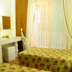 Grand Gul Beach Hotel сейф в номере