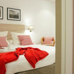 Апартаменты Feelathome Madrid Suites Apartments комната для гостей фото 3