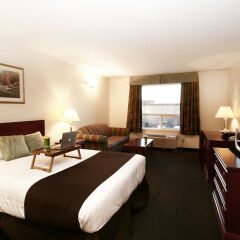 Отель Foxwood Inn & Suites Drayton Valley комната для гостей