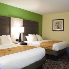 Best Western Crown Inn & Suites in Pembroke, United States of America from 128$, photos, reviews - zenhotels.com guestroom