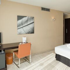 Hotel ILUNION Almirante Барселона удобства в номере фото 2