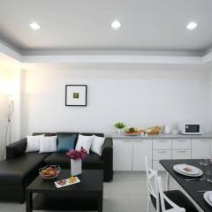 Отель The Grand Suree Residence Бангкок комната для гостей фото 3