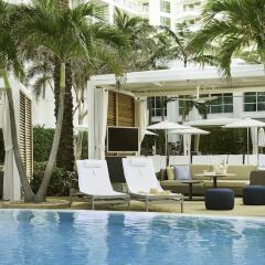 Отель Fontainebleau Miami Beach фото 6