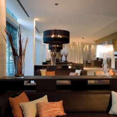 Отель DoubleTree by Hilton Milan Милан гостиничный бар