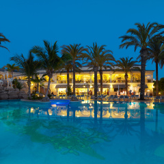 Отель Gran Oasis Resort бассейн фото 2