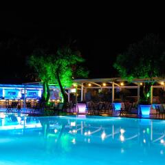 Belcekiz Beach Club Турция, Олудениз - 1 отзыв об отеле, цены и фото номеров - забронировать отель Belcekiz Beach Club - All Inclusive онлайн бассейн