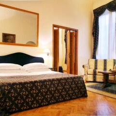 Отель Tornabuoni La Petite Suite комната для гостей фото 2