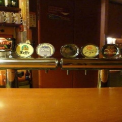 Отель Academus - Cafe/Pub & Guest House фото 2