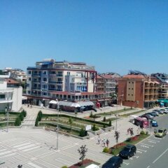 La Piazza Hotel Primorsko парковка