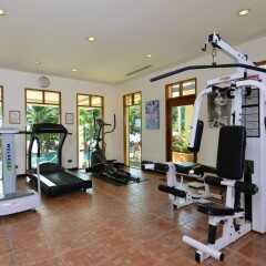 Отель Andaman White Beach Resort Таиланд, пляж Банг-Тао - 3 отзыва об отеле, цены и фото номеров - забронировать отель Andaman White Beach Resort онлайн фитнесс-зал фото 3