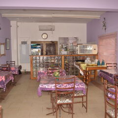 Pink Hostel питание