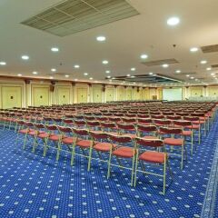 President Hotel Афины с домашними животными