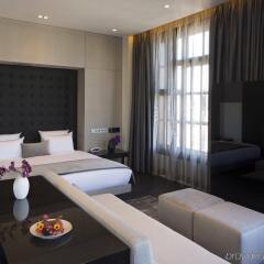 Отель art'otel Amsterdam комната для гостей
