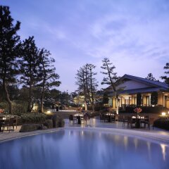 Отель Hilton Tokyo Bay бассейн фото 3