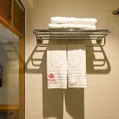 Отель Maple Hotel & Apartment Вьетнам, Нячанг - 1 отзыв об отеле, цены и фото номеров - забронировать отель Maple Hotel & Apartment онлайн банкомат