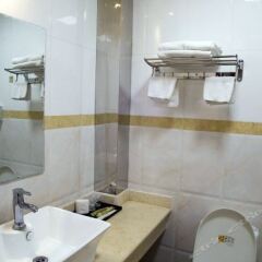 Отель Jinshengyuan Business Hotel Китай, Сиань - отзывы, цены и фото номеров - забронировать отель Jinshengyuan Business Hotel онлайн ванная