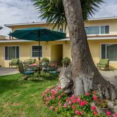 Отель Beach House Inn фото 4