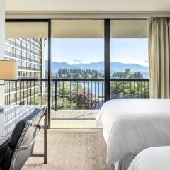 Отель The Westin Bayshore Vancouver Канада, Ванкувер - отзывы, цены и фото номеров - забронировать отель The Westin Bayshore Vancouver онлайн балкон