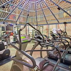 Отель Holiday Inn Toronto - Yorkdale Канада, Торонто - отзывы, цены и фото номеров - забронировать отель Holiday Inn Toronto - Yorkdale онлайн фитнесс-зал