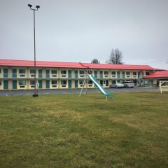 Отель Super 8 Altamont