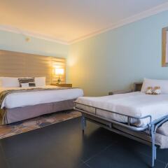 Отель InterContinental Malta сейф в номере