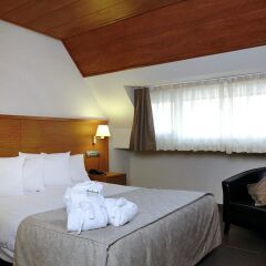 Отель Balneario Rocallaura Вальбона-де-лес-Монжес комната для гостей фото 3