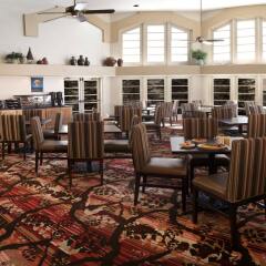 Отель Embassy Suites Flagstaff