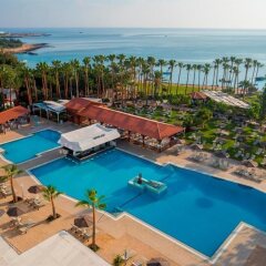 Отель Cavo Maris Beach бассейн фото 3