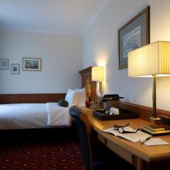 Platzl Hotel 4* Улучшенный номер с различными типами кроватей фото 2
