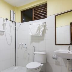 Отель Liberty Guest House Maldives ванная
