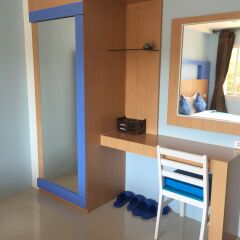 Отель Krabi Serene Loft Hotel Таиланд, Краби - отзывы, цены и фото номеров - забронировать отель Krabi Serene Loft Hotel онлайн сейф в номере