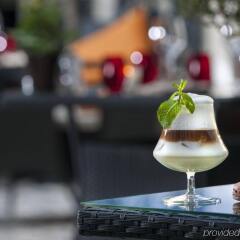 Отель Buddha-Bar Hotel Paris Франция, Париж - 2 отзыва об отеле, цены и фото номеров - забронировать отель Buddha-Bar Hotel Paris онлайн гостиничный бар