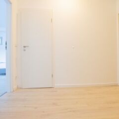 Апартаменты Tolstov-Hotels Large XXL Apartment сейф в номере
