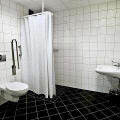 Thon Hotel Baronen ванная