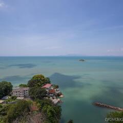 Отель Copthorne Orchid Hotel Penang Малайзия, Пенанг - отзывы, цены и фото номеров - забронировать отель Copthorne Orchid Hotel Penang онлайн пляж фото 2