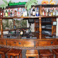 Conny's Boutique Hotel - Adults Only гостиничный бар