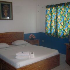 Отель Daniela's Place Филиппины, Пампанга - отзывы, цены и фото номеров - забронировать отель Daniela's Place онлайн комната для гостей фото 5