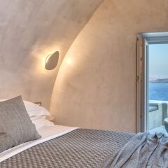 Отель Marble Sun Villa by Caldera Houses Греция, Остров Санторини - отзывы, цены и фото номеров - забронировать отель Marble Sun Villa by Caldera Houses онлайн комната для гостей фото 3