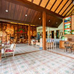Отель Aonang Fiore Resort гостиничный бар