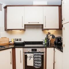 Апартаменты Modern 2 Bedroom Apartment в номере
