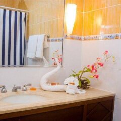 Villa Cofresi Hotel in Rincon, Puerto Rico from 213$, photos, reviews - zenhotels.com bathroom