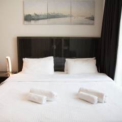 Отель HiGuests Vacation Homes - Burj Views Дубай комната для гостей