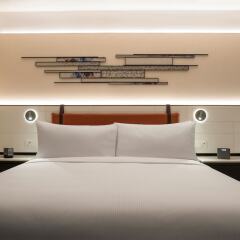 Отель DoubleTree by Hilton Bangkok Ploenchit Бангкок комната для гостей фото 14