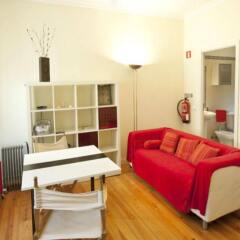 Апартаменты Traveling to Lisbon Low Cost Lisbon Rossio Apartments Лиссабон развлечения