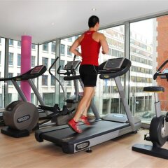 Отель Thon Hotel EU Бельгия, Брюссель - 1 отзыв об отеле, цены и фото номеров - забронировать отель Thon Hotel EU онлайн фитнесс-зал фото 2